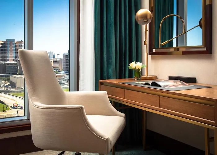 Blossom Hotel Houston