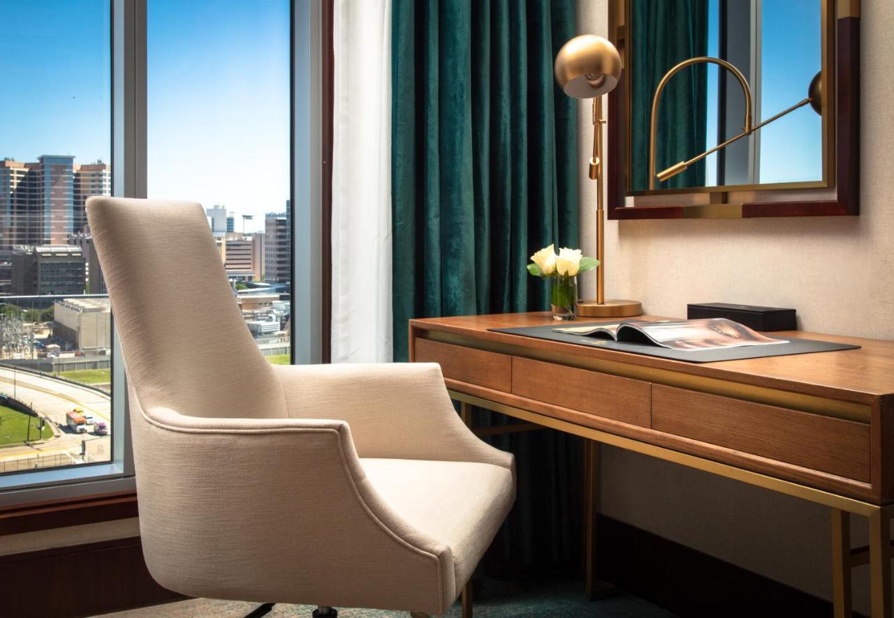 Blossom Hotel