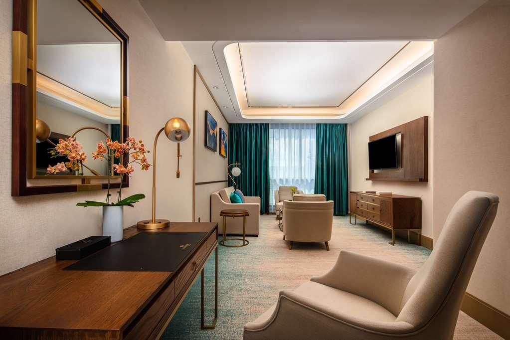 Hotel Blossom 4*