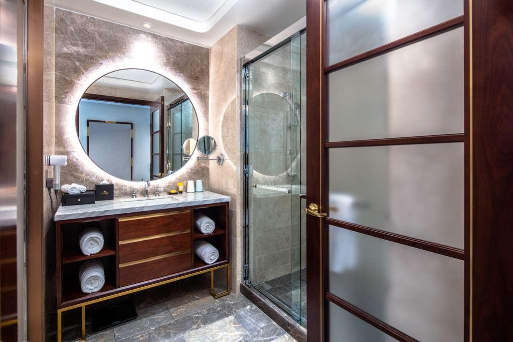 Hotel Blossom 4*