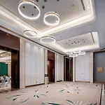Blossom Hotel Houston 
